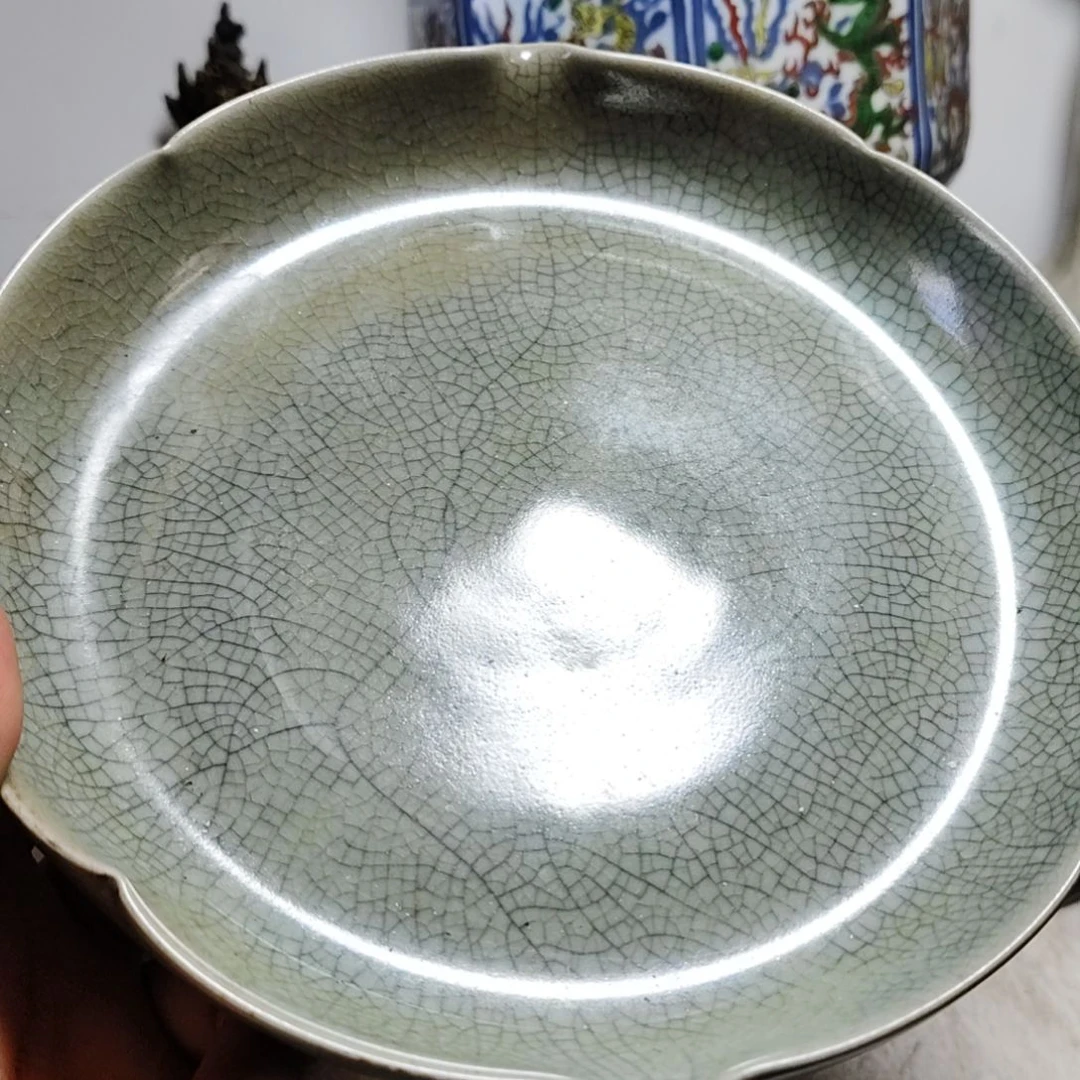汝窑瓷器，完整器一个