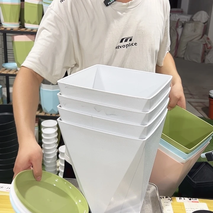 微瑕FV 210口21高27白色4只带托