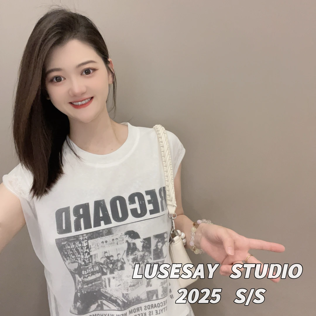 LUSESAY 设计感网纱外搭 夏季2025新款印花坎肩t恤女百搭休闲上衣