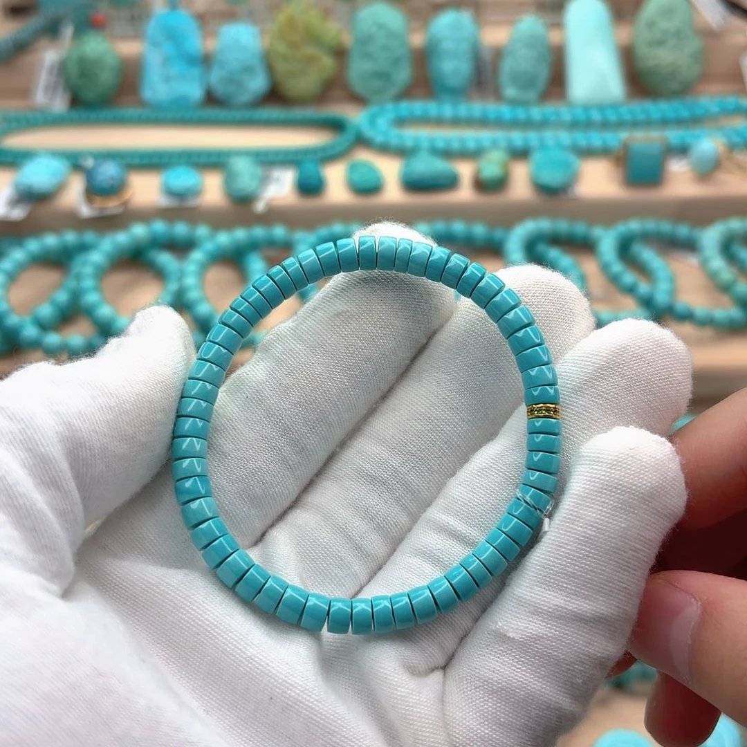 绿松石未镶嵌珠宝奇石