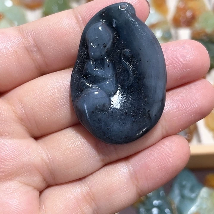 岫玉吊坠(不含链)未镶嵌