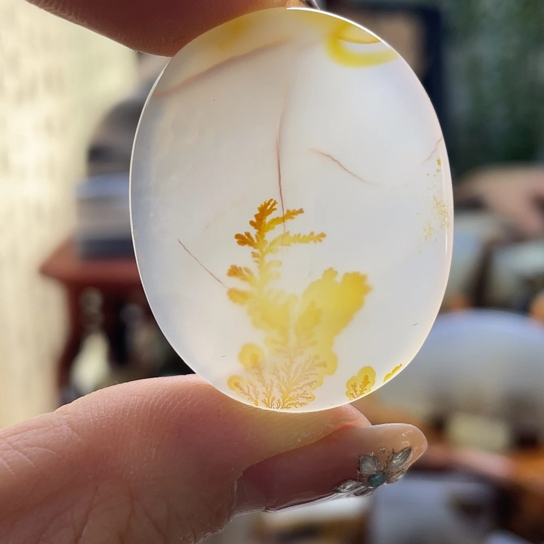 玛瑙/玉髓未镶嵌珠宝半成品