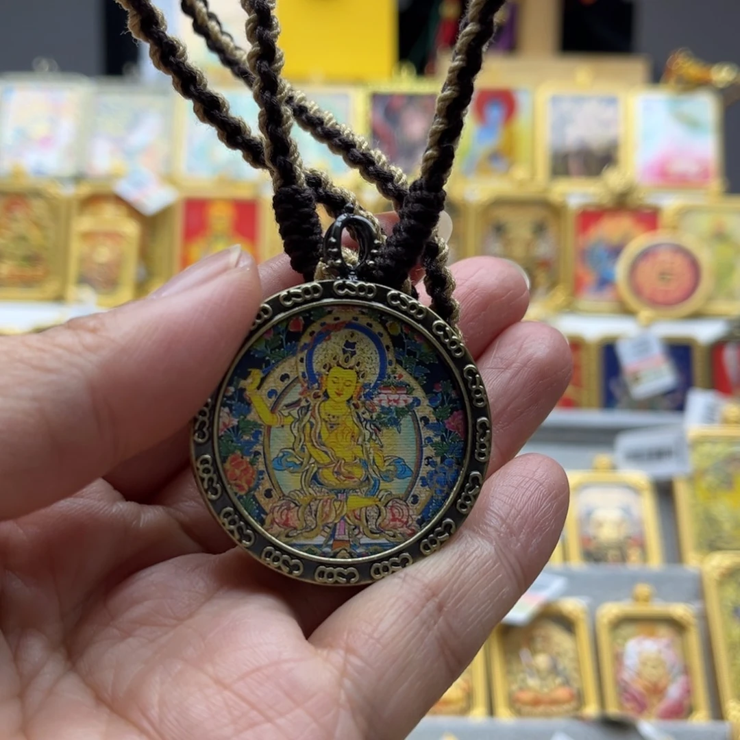 吊坠唐卡的一天又开始咯我