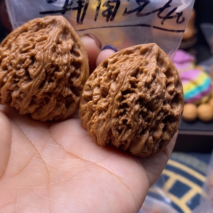 吊坠文玩核桃三角江