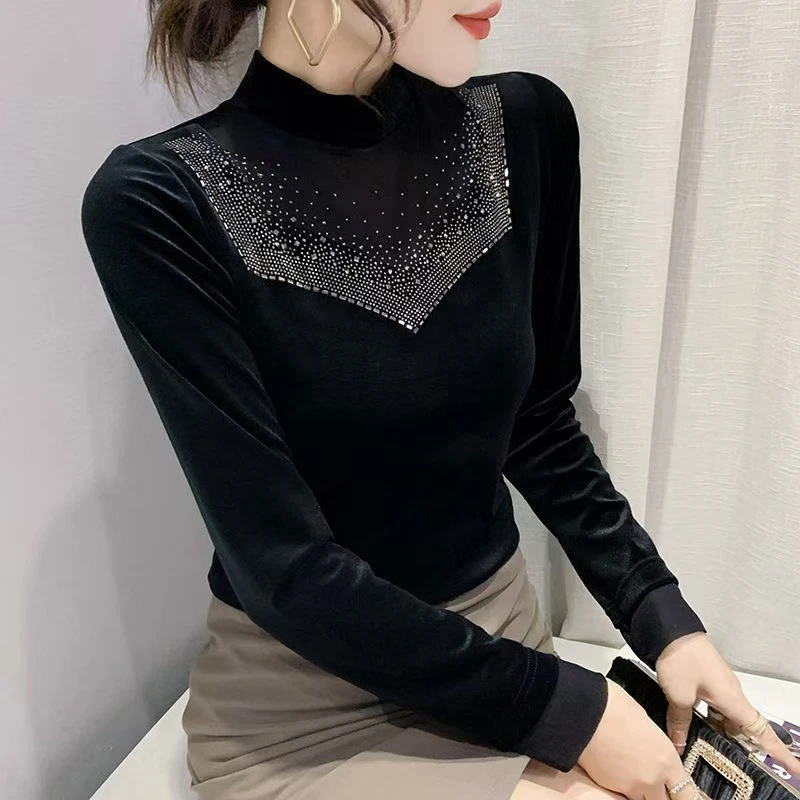 C535#时尚休闲烫钻显瘦打底衫（XL. 90~130斤）