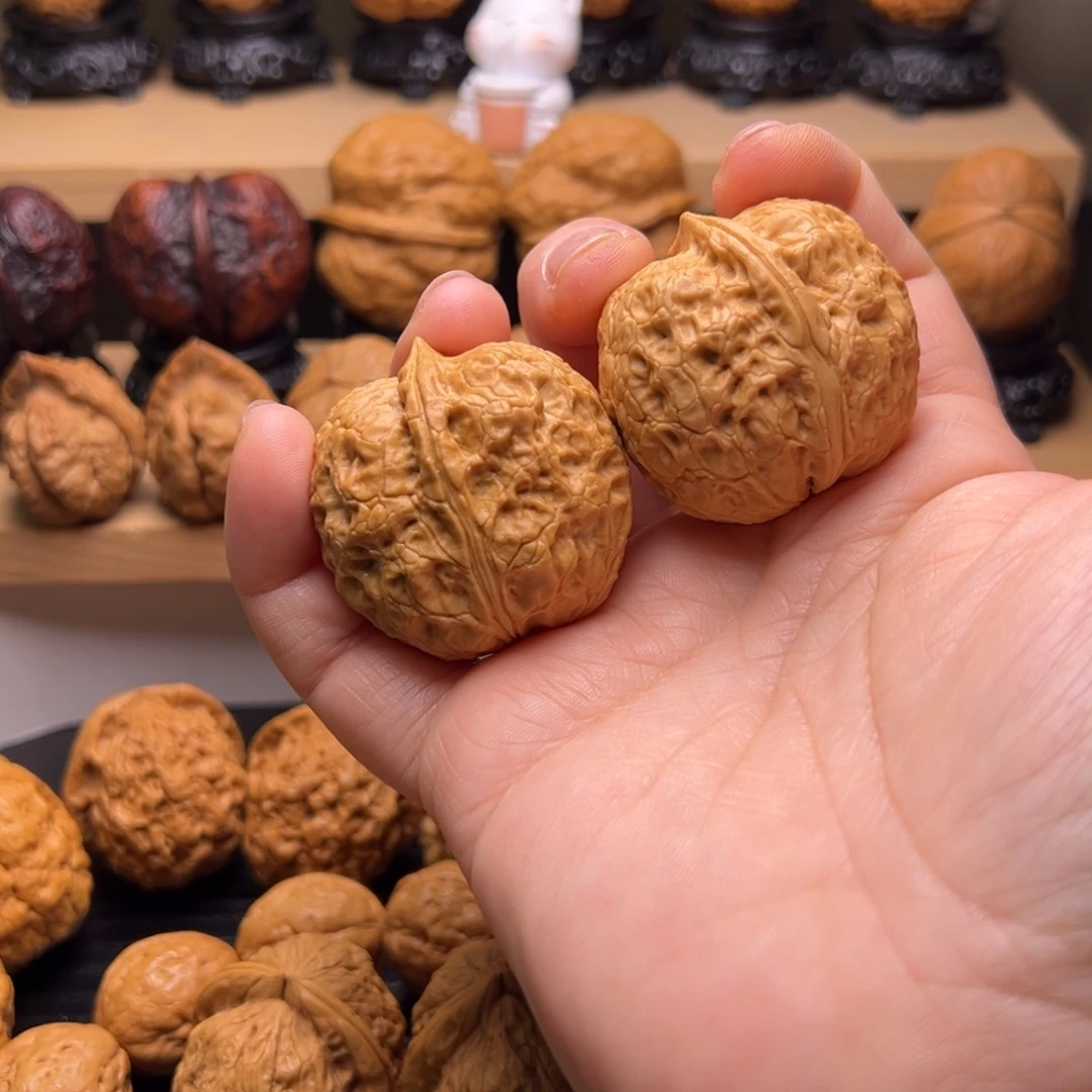 文玩核桃吊坠33w云鼎元宝