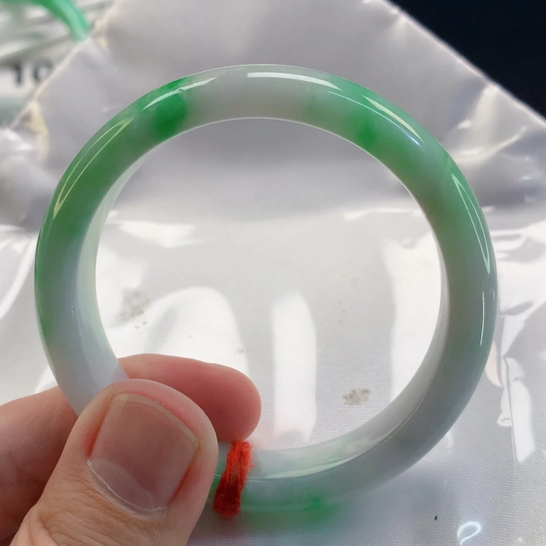 翡翠手镯未镶嵌翡翠手镯1468