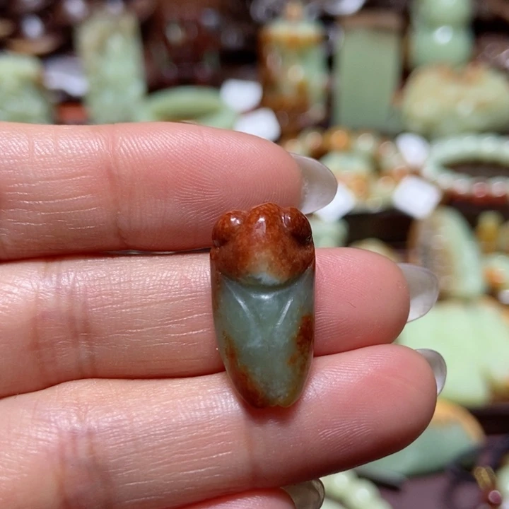 岫岩河磨玉（透闪石质玉）挂件未镶嵌
