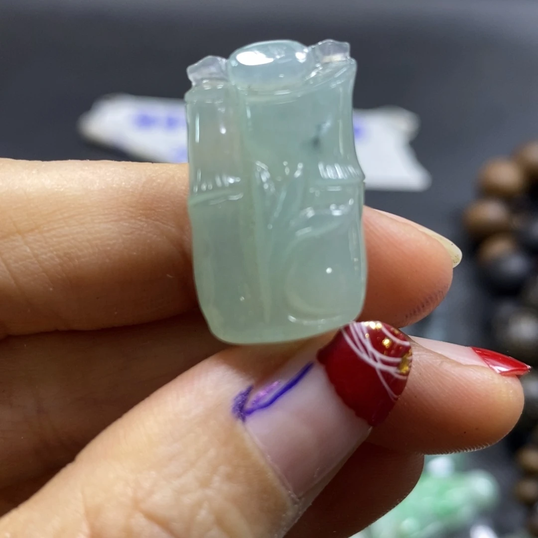 定制翡翠22K金镶嵌挂件