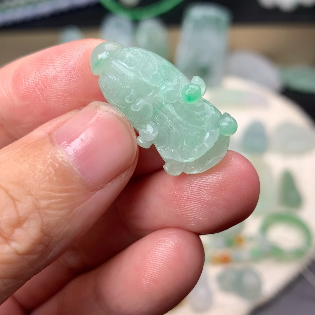 未镶嵌定制翡翠白菜