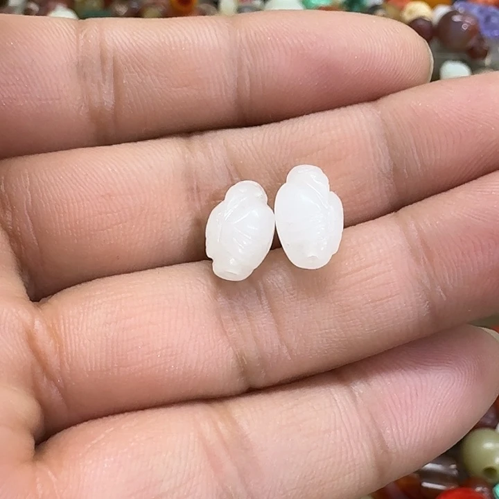 用***8和田玉（糖玉）未镶嵌挂件