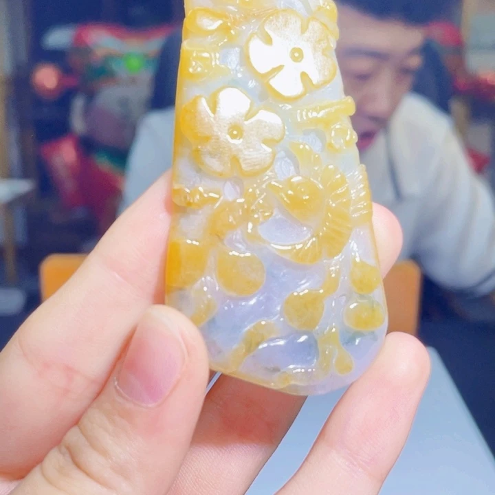翡翠未镶嵌吊坠(不含链)A45