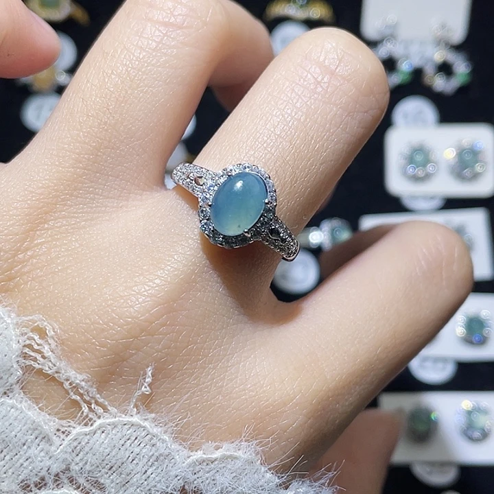 翡翠未镶嵌戒指戒指