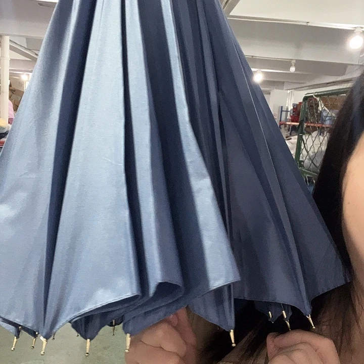 三醋酯纤维天丝棉多色雨伞。 16