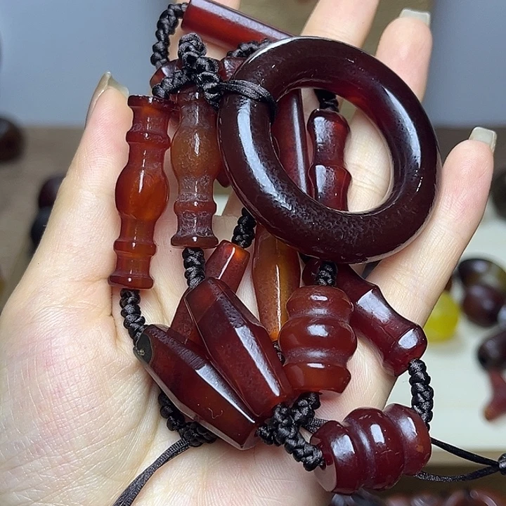 玛瑙/玉髓未镶嵌玛瑙珠子1111