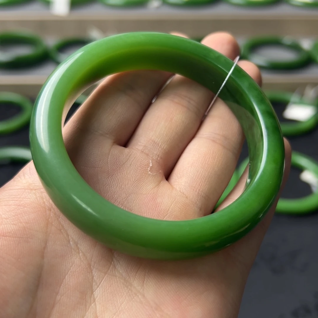 和田玉（碧玉）手镯未镶嵌