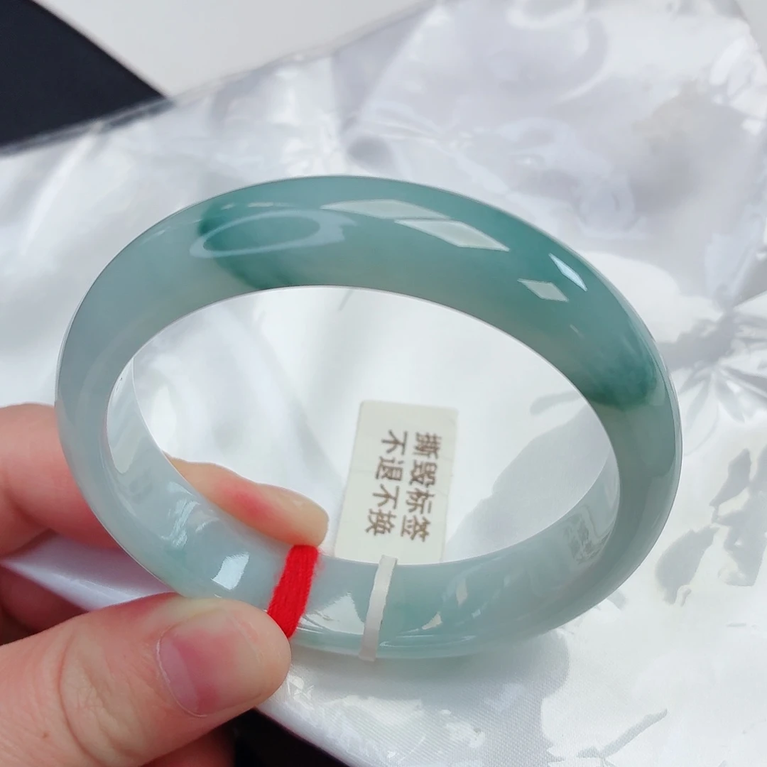 翡翠未镶嵌手镯天然翡翠A货