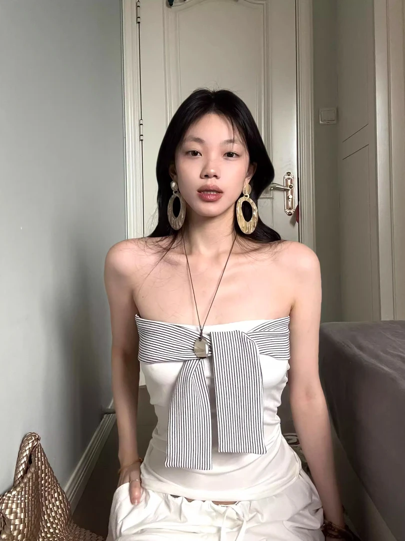 尤点好看/夏季新款复古露背条纹绑带拼接设计感抹胸修身抹胸上衣