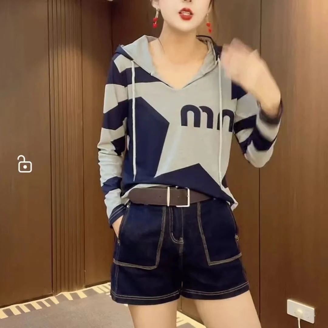 2025春夏新款连帽字母图案拼色打底衫t恤女时尚洋气百搭套头上衣