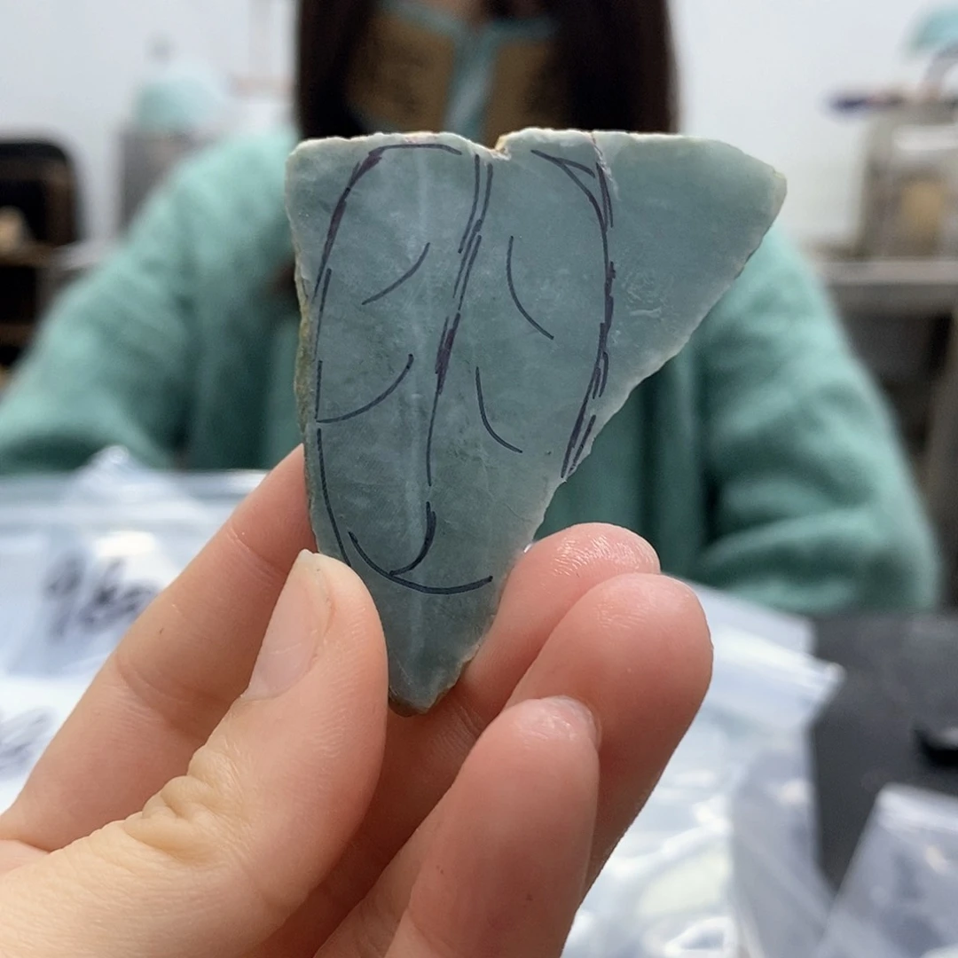 翡翠挂件未镶嵌翡翠原料5c