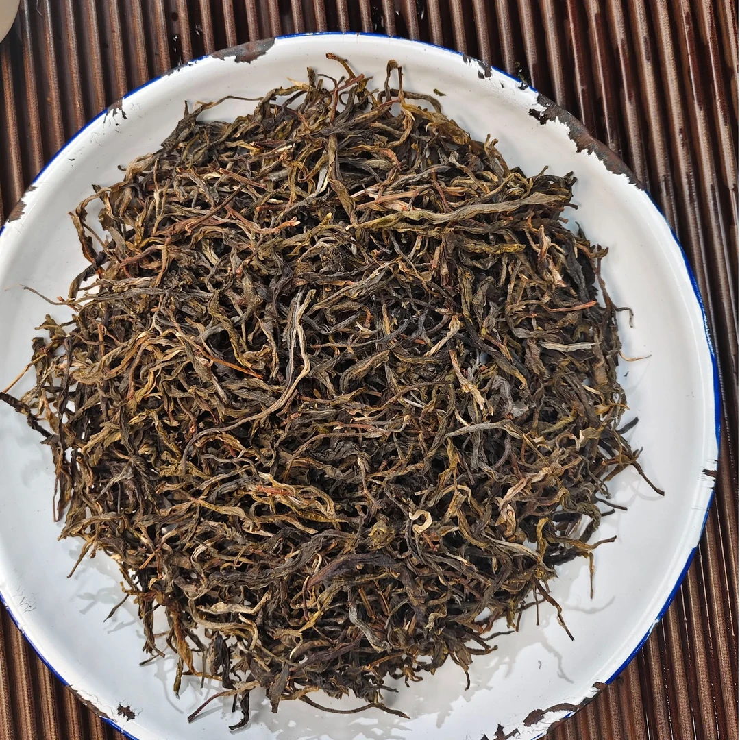 【115号】2023年小户赛大树古树混采 秋  普洱茶生茶 250克 5月29