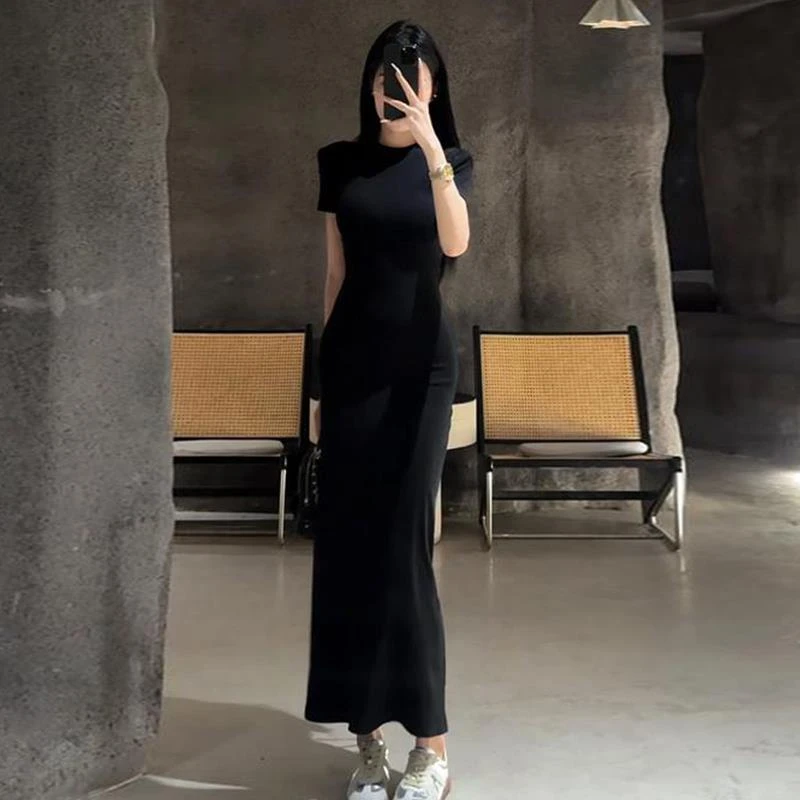 法式小个子黑色短袖连衣裙子女夏季2025新款气质修身掐腰包臀长裙