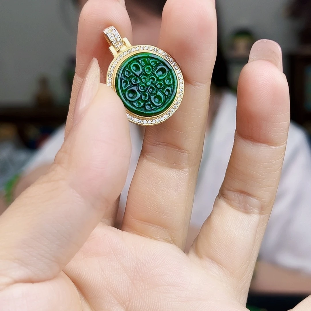 翡翠银S925镶嵌颈饰多样性