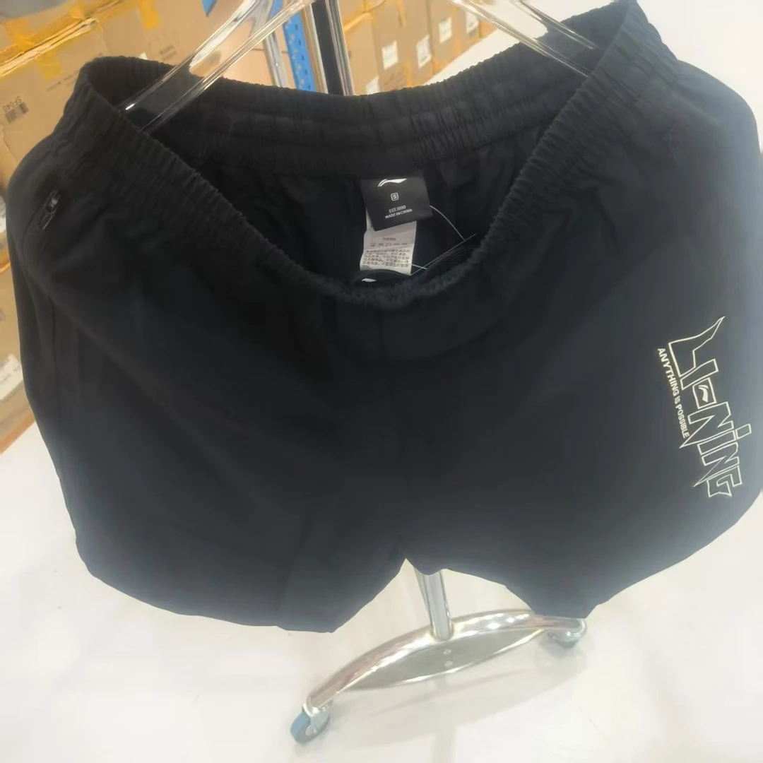MZ 107 李宁 S码竖标黑色短裤