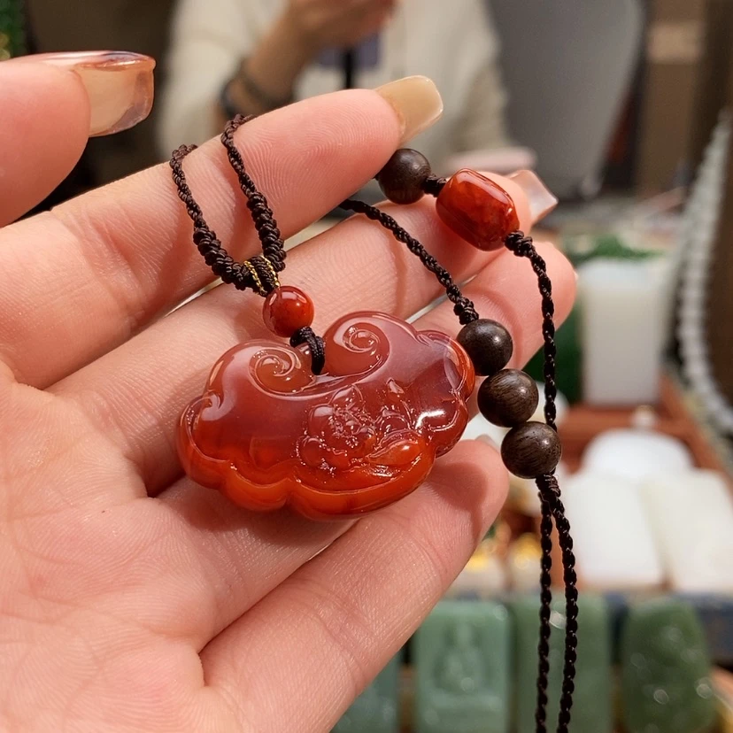 【闪购商品】吊坠(赠链)未镶嵌南红玛瑙