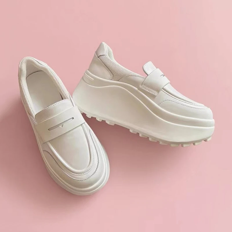 白色乐福鞋女增高小白鞋秋新款百搭小个子矮子乐厚底8cm休闲单鞋
