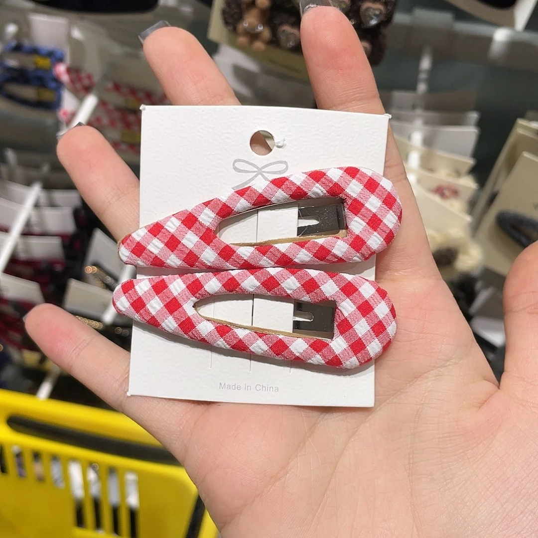 布艺非金属红格水滴