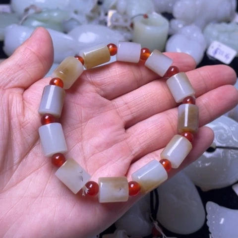 和田玉未镶嵌吊坠(不含链)