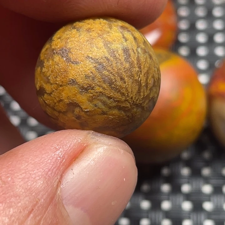 玛瑙/玉髓颈饰未镶嵌老***陶