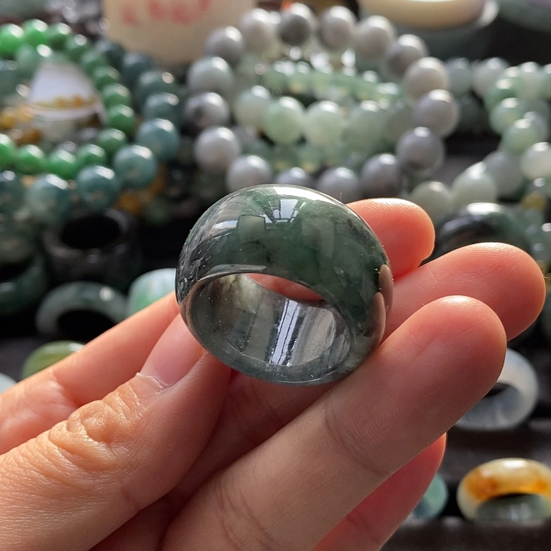 定制翡翠未镶嵌26圈