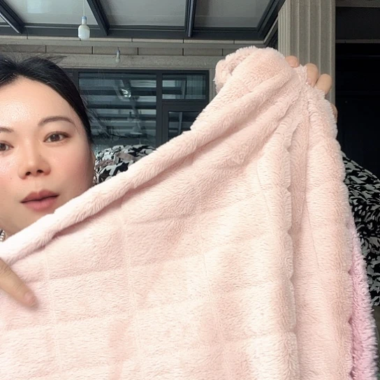羊驼毛法兰绒粉色格子被套180+220