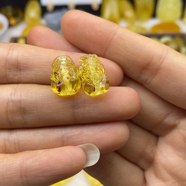 裸石蜜蜡未镶嵌微瑕