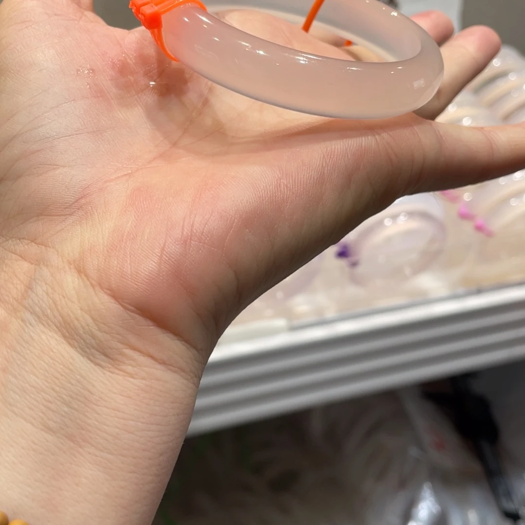 L***O手镯玛瑙/玉髓合金57