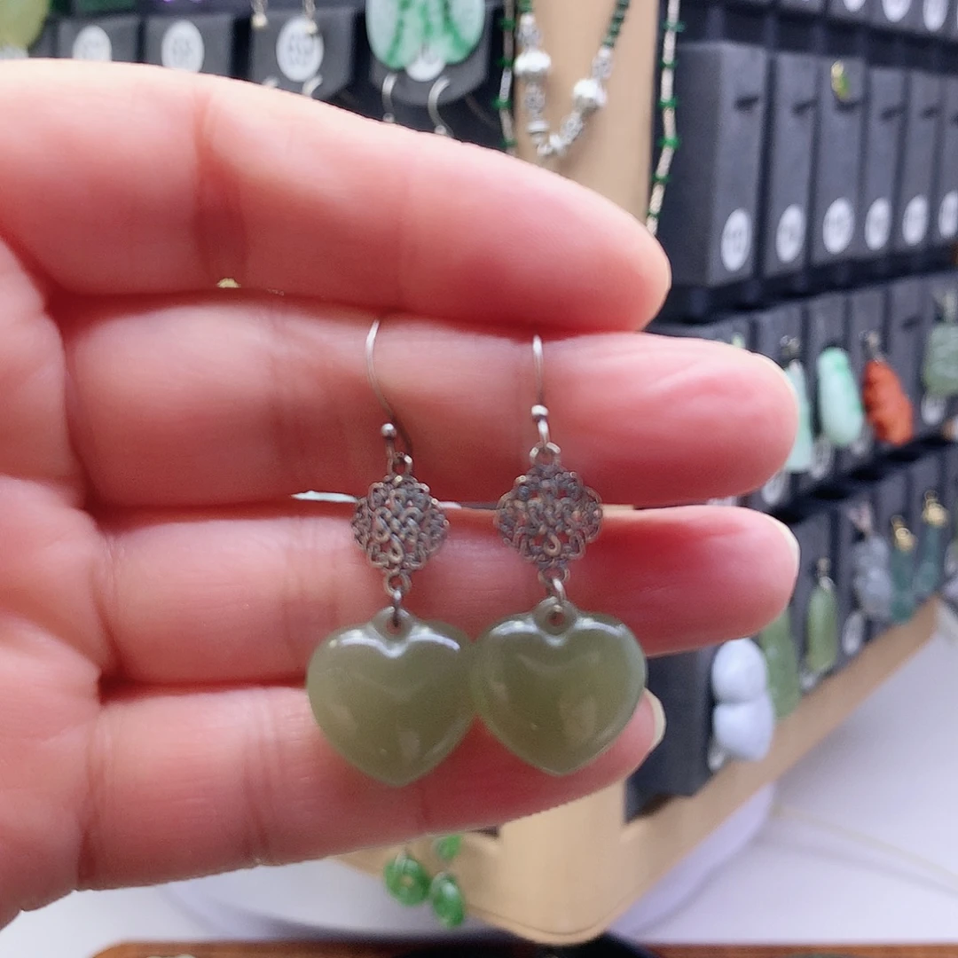 和田玉银S925镶嵌耳饰