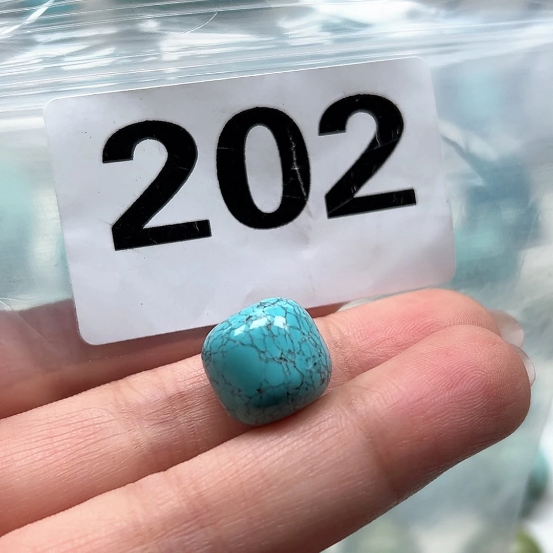 绿松石珠宝奇石未镶嵌燕**地