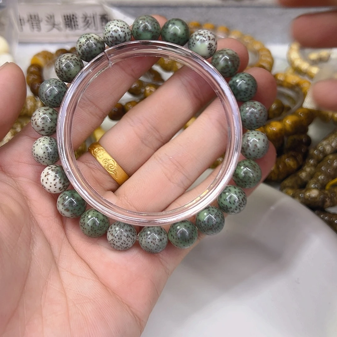 手串星月菩提40尽头绿包白星月菩提单圈龙蛋10左右