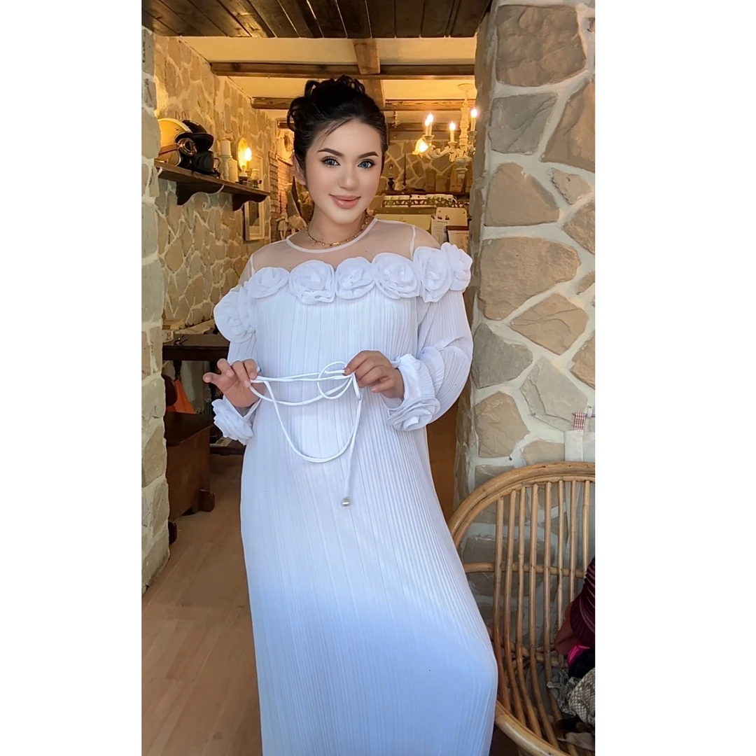 8865【古丽米热】法式优雅气质款立体花百皱连衣裙