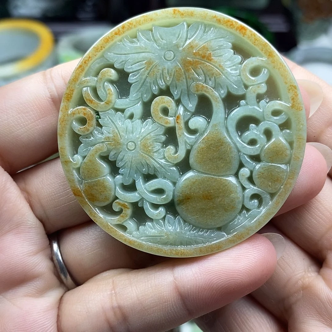 颈饰未镶嵌翡翠牌子