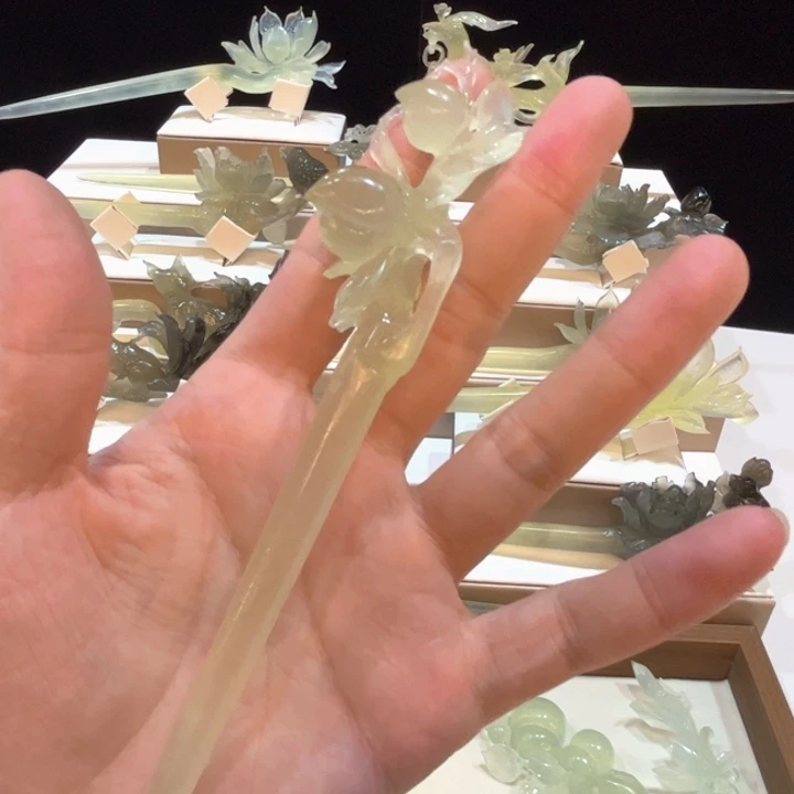 未镶嵌蛇纹石玉发簪