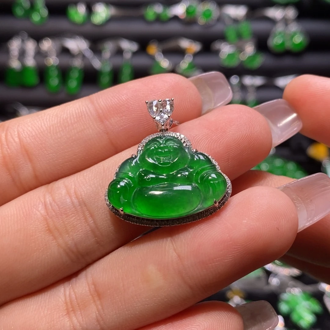 翡翠颈饰18K金镶嵌天然翡翠