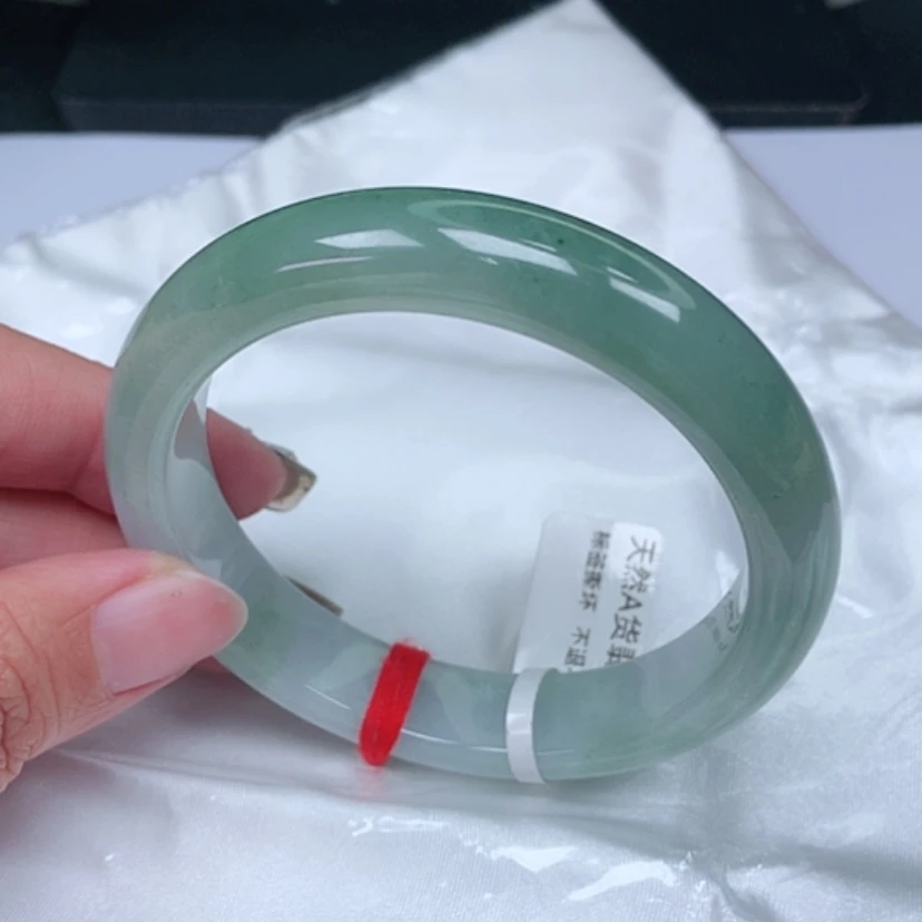 【闪购商品】翡翠手镯未镶嵌，