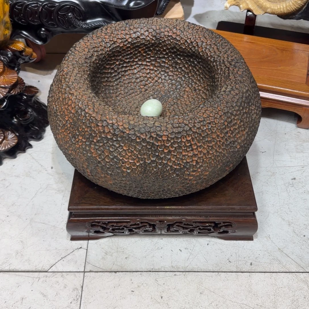 何***求石材蜂窝石精品摆件