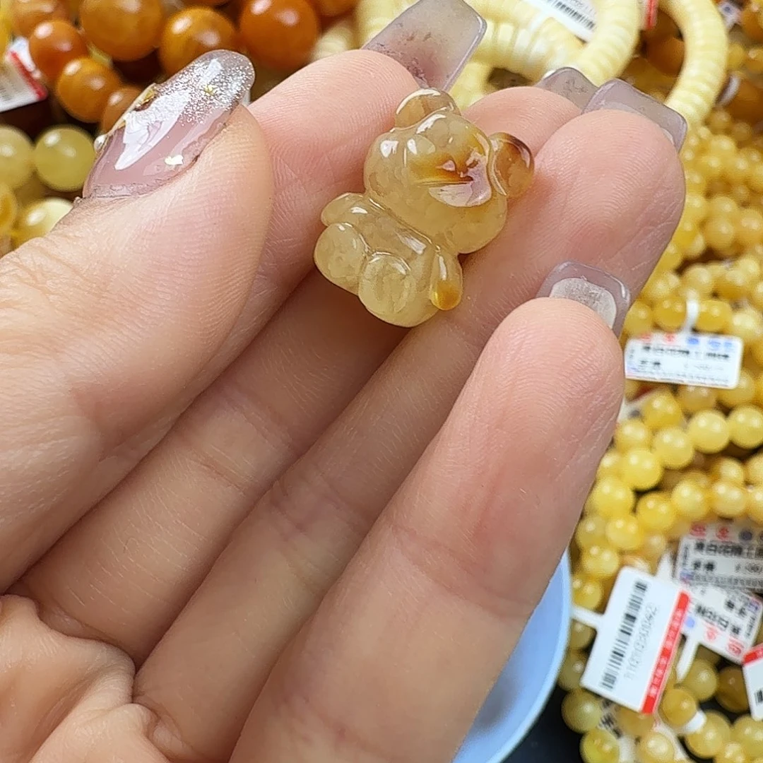 琥珀未镶嵌珠宝奇石