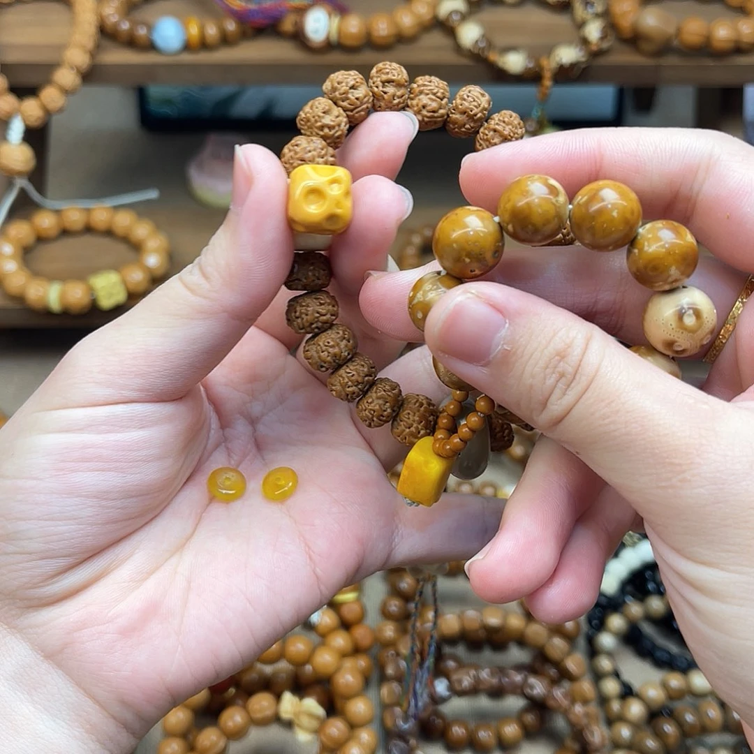 金刚菩提手串一*搭配奶酪跑环奶酪