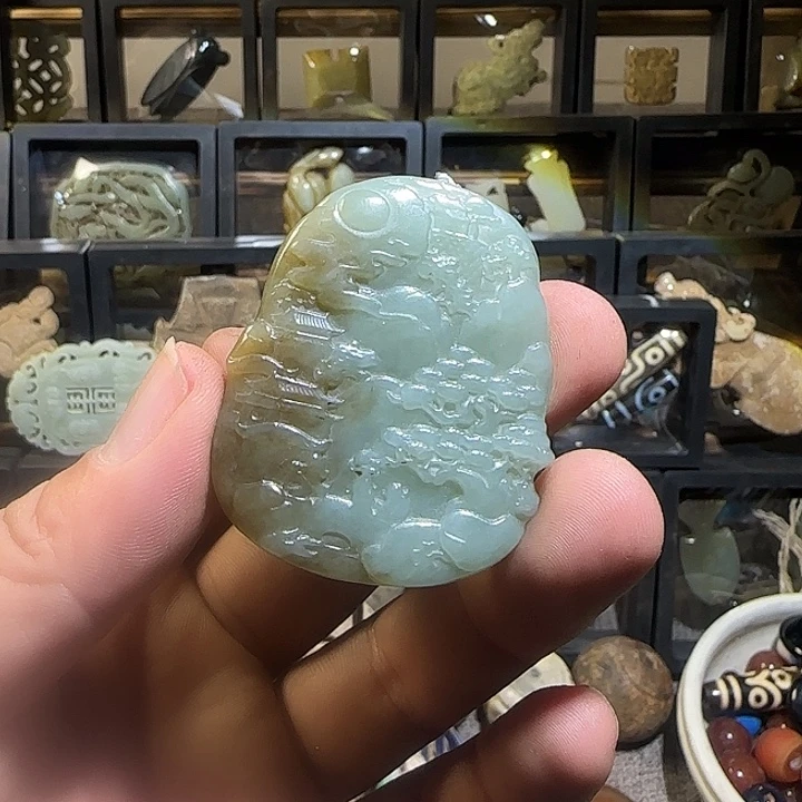 人***味和田玉（糖玉）未镶嵌颈饰工艺品吊坠