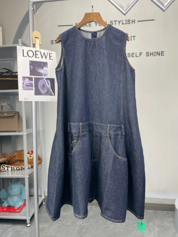 君家无袖口袋设计时尚牛仔连衣裙